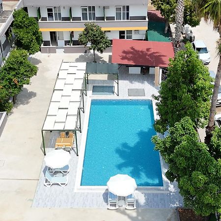 Hillside Apart Hotel Екстер'єр фото