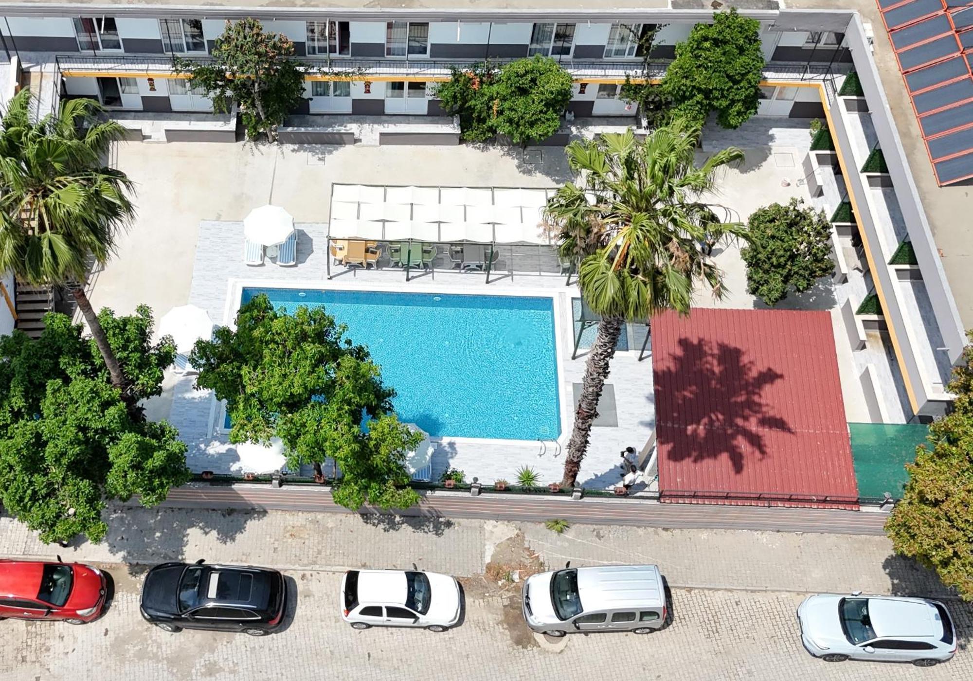 Hillside Apart Hotel Екстер'єр фото